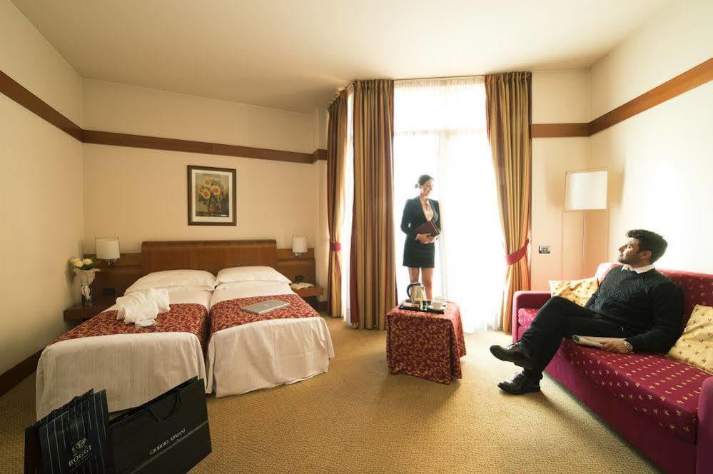 Milanore Hotel By Diva Hotels Cinisello Balsamo Exterior photo